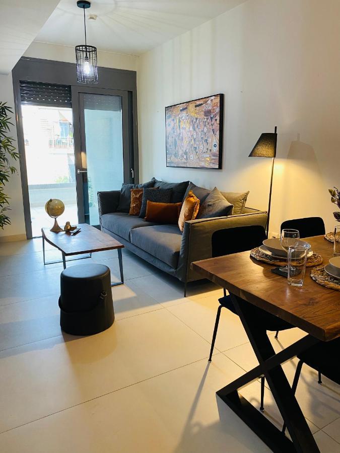 New 2Bd Aprt With Shared Rooftop Pool E2 أثينا المظهر الخارجي الصورة