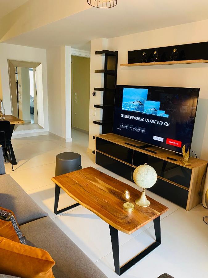 New 2Bd Aprt With Shared Rooftop Pool E2 أثينا المظهر الخارجي الصورة